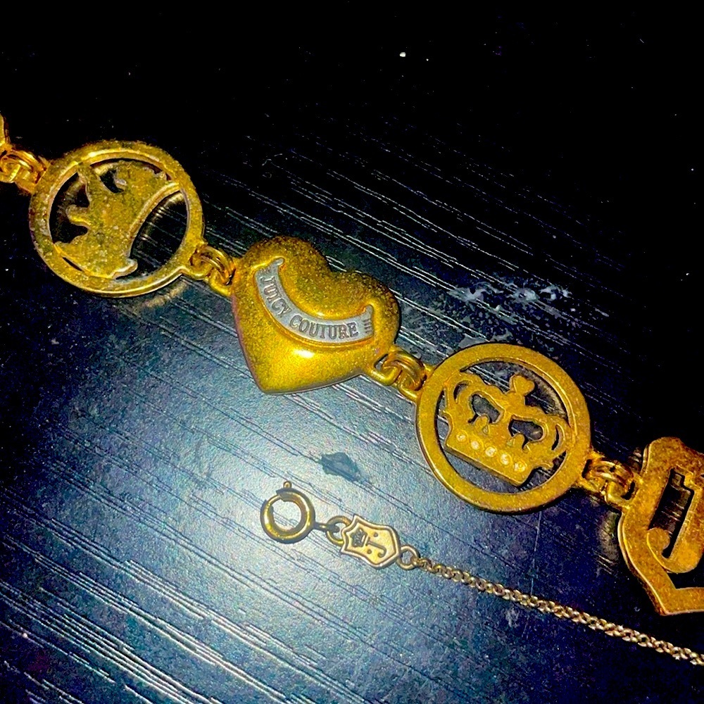 Juicy Couture gold bracelet *barely worn* RARE - Picture 3 of 3